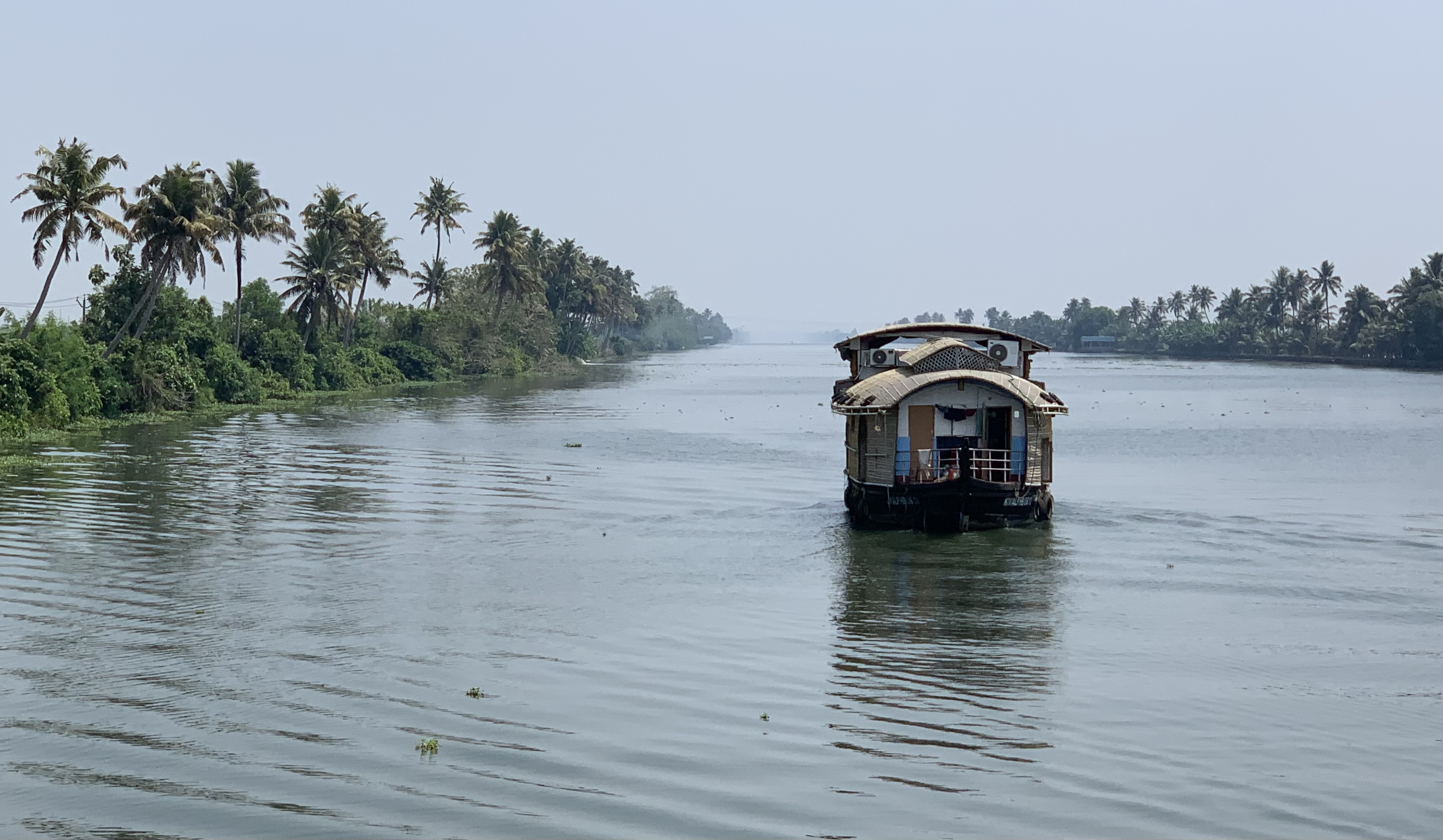 Shared vs Private Houseboat in Alleppey